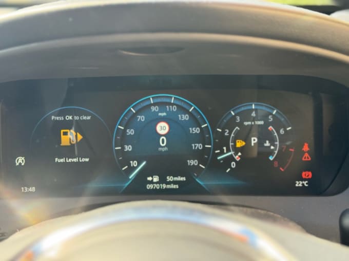 2025 Jaguar Xe