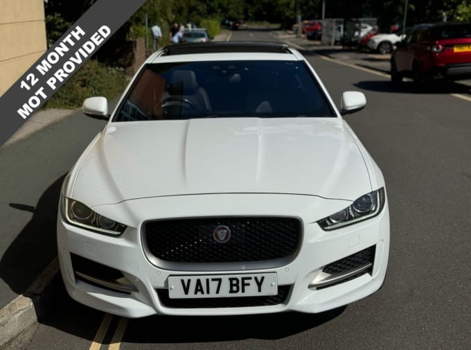 2025 Jaguar Xe