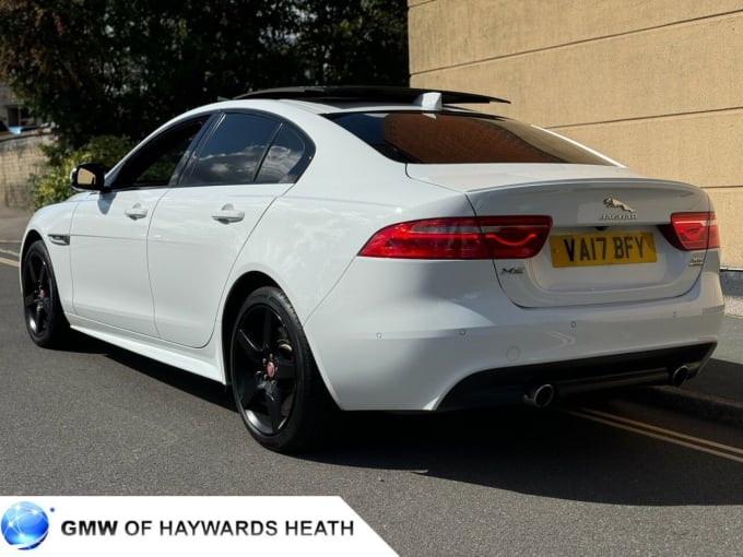 2025 Jaguar Xe