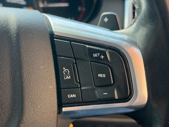 2025 Land Rover Discovery Sport