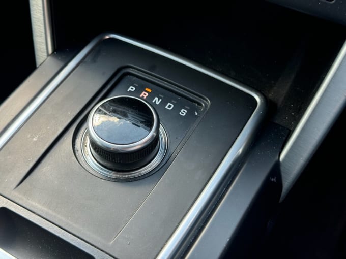 2025 Land Rover Discovery Sport