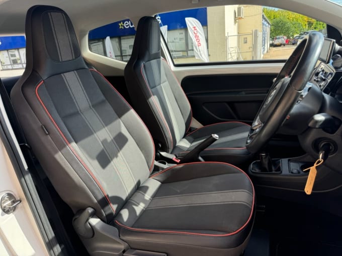 2025 Volkswagen Up!