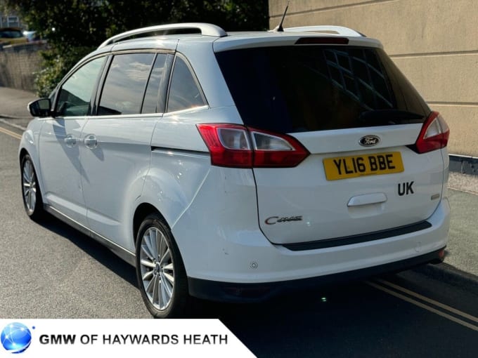 2025 Ford Grand C-max