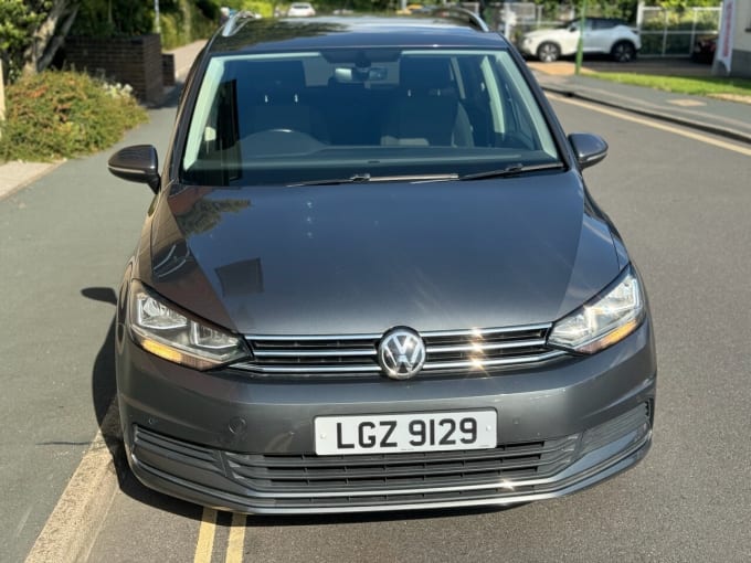 2025 Volkswagen Touran