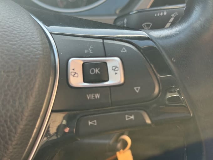 2025 Volkswagen Touran