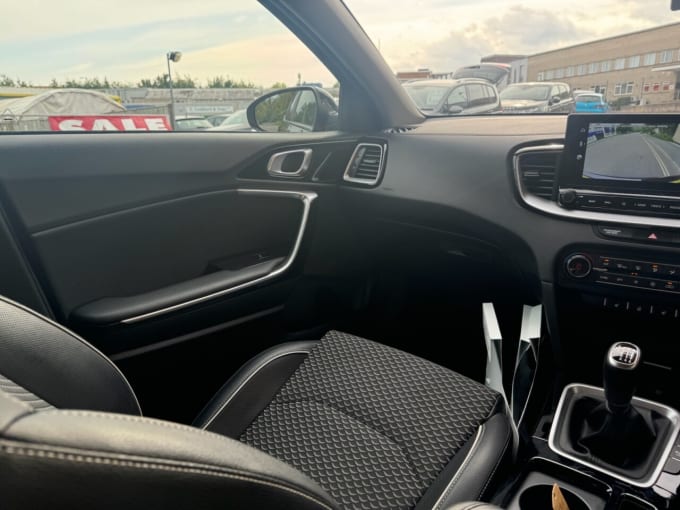2025 Kia Xceed