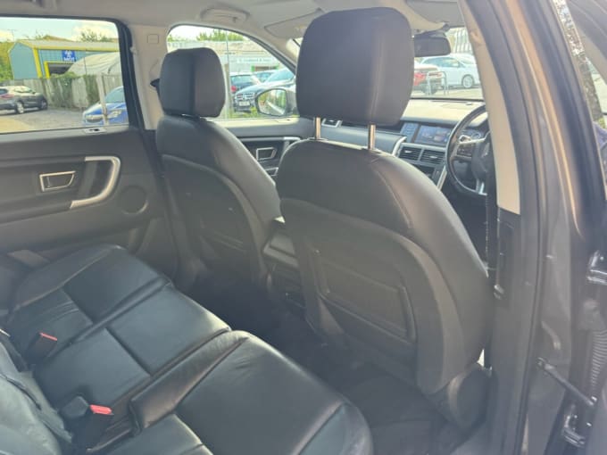 2025 Land Rover Discovery Sport