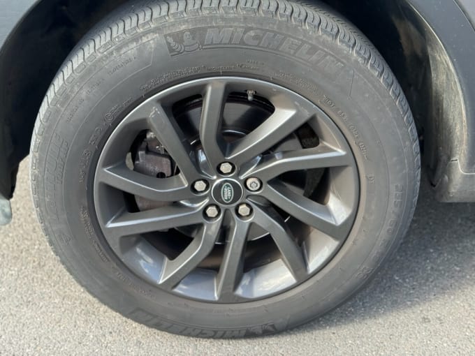 2025 Land Rover Discovery Sport