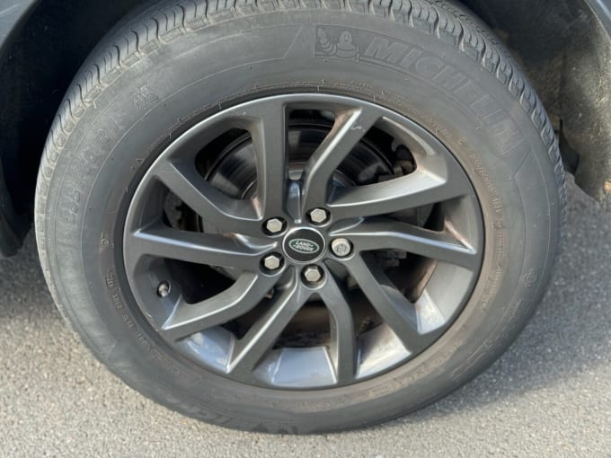 2025 Land Rover Discovery Sport