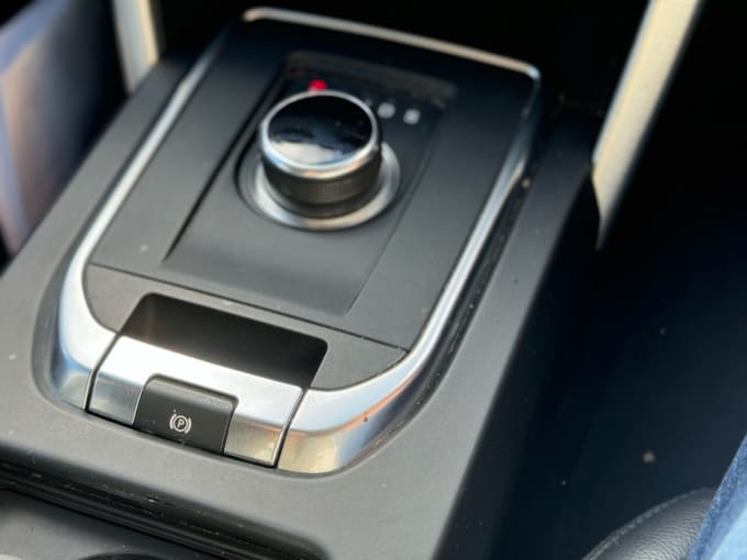 2025 Land Rover Discovery Sport