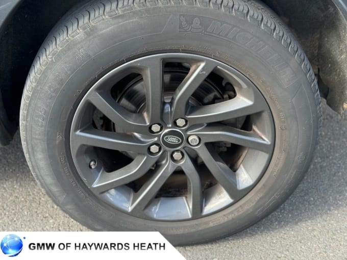 2025 Land Rover Discovery Sport