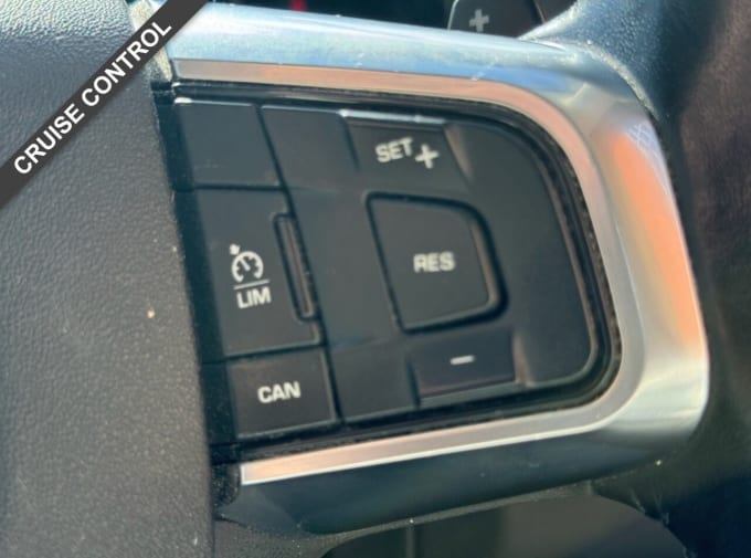 2025 Land Rover Discovery Sport