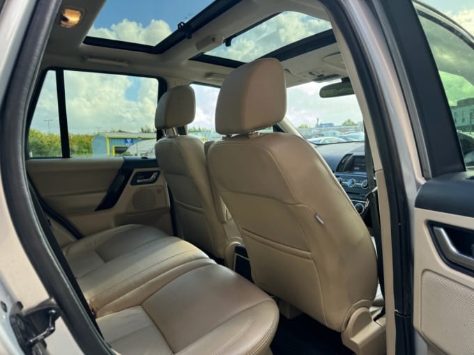 2025 Land Rover Freelander 2