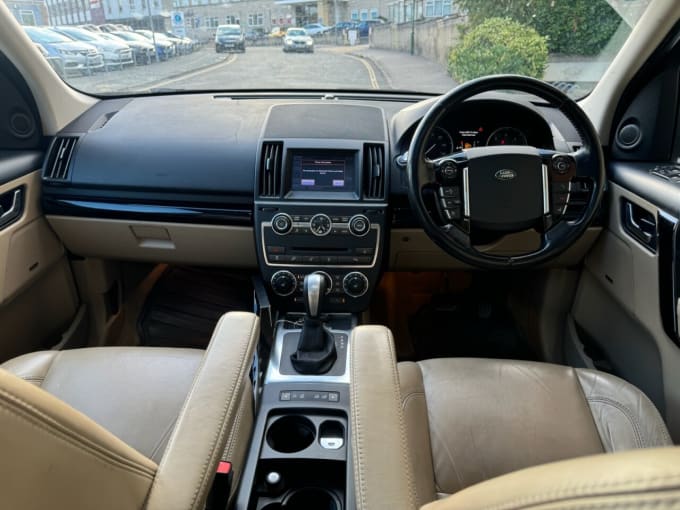 2025 Land Rover Freelander 2