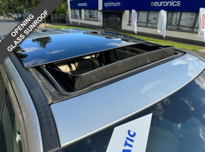 2025 Land Rover Freelander 2