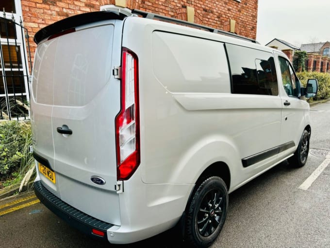 2025 Ford Transit Custom