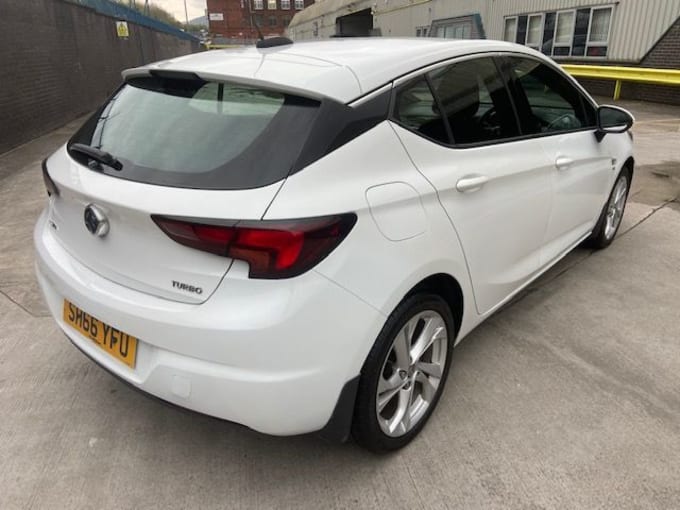 2025 Vauxhall Astra