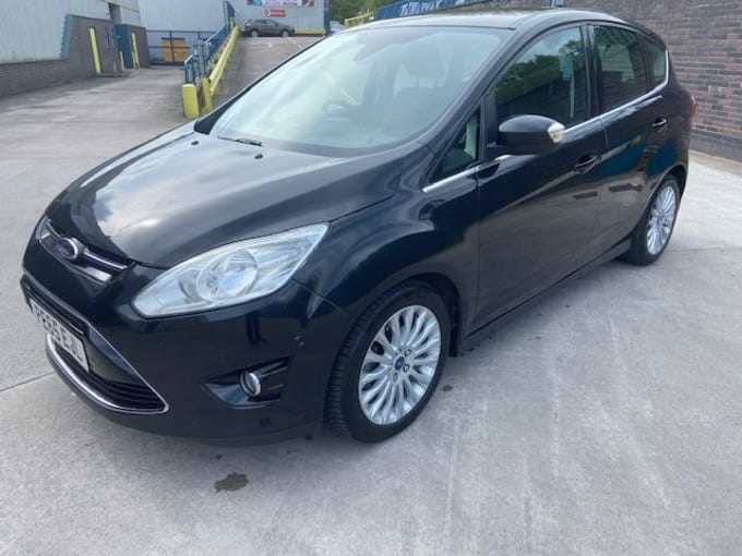 2025 Ford C-max