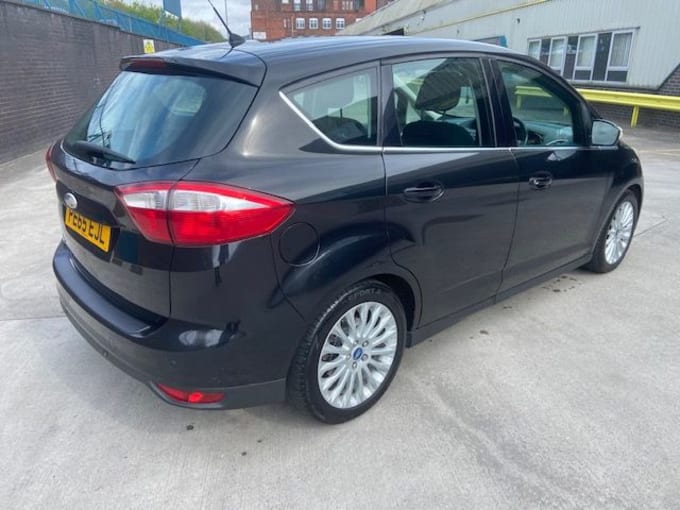 2025 Ford C-max