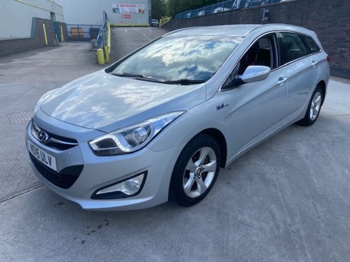 2025 Hyundai I40