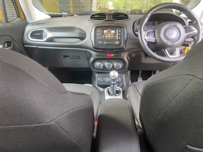 2025 Jeep Renegade