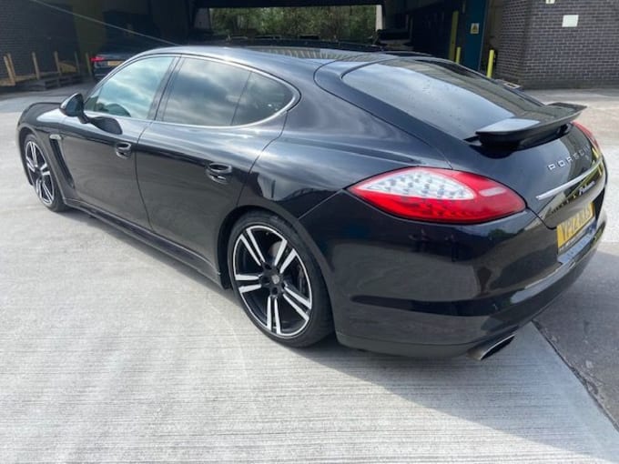 2025 Porsche Panamera