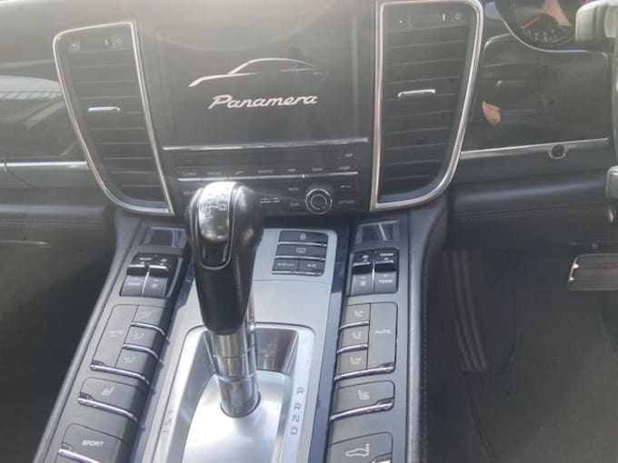 2025 Porsche Panamera