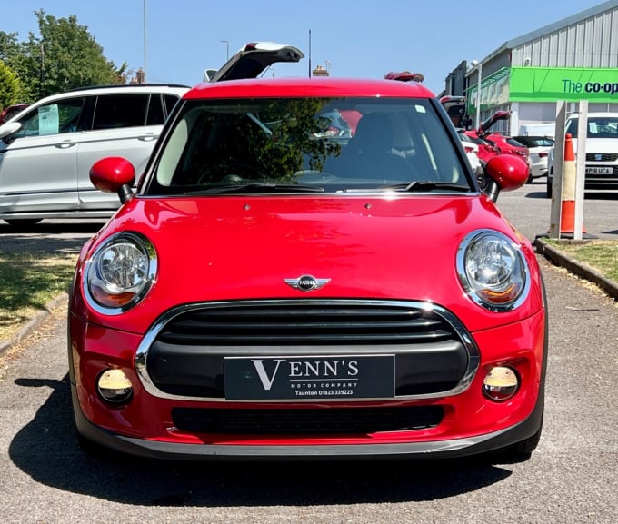 2017 Mini Hatch