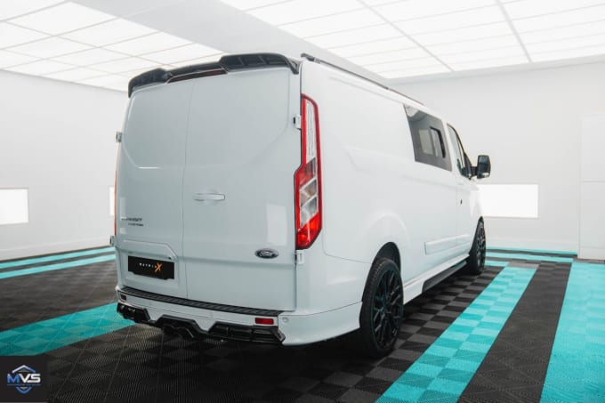 2024 Ford Transit Custom