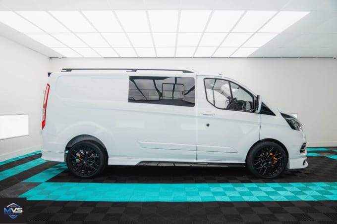 2024 Ford Transit Custom