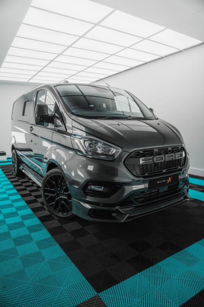 2024 Ford Transit Custom