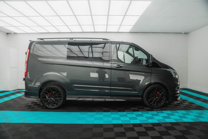 2024 Ford Transit Custom