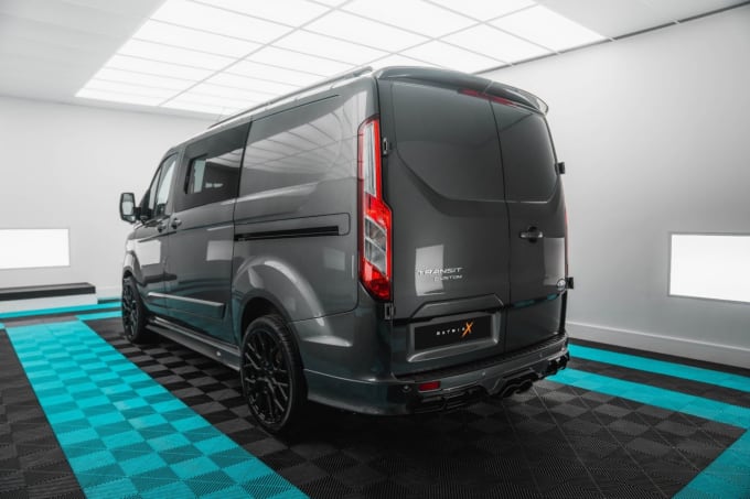 2024 Ford Transit Custom