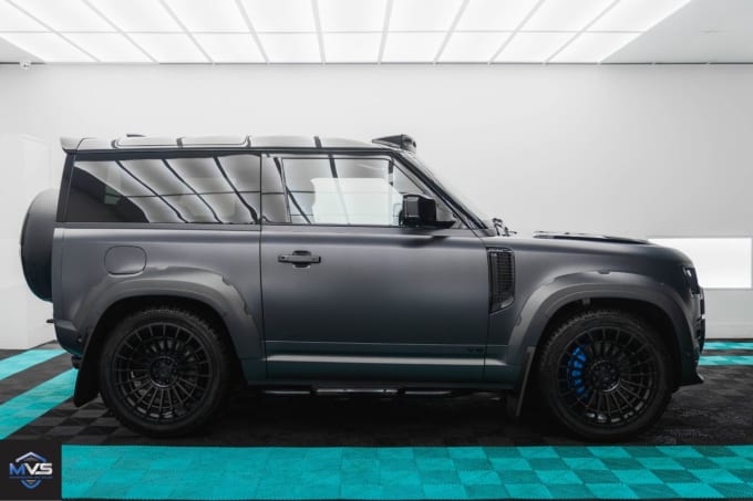 2025 Land Rover Defender