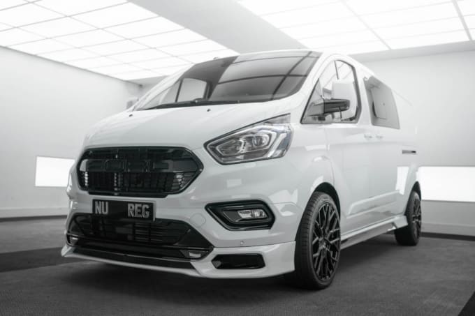 2024 Ford Transit Custom