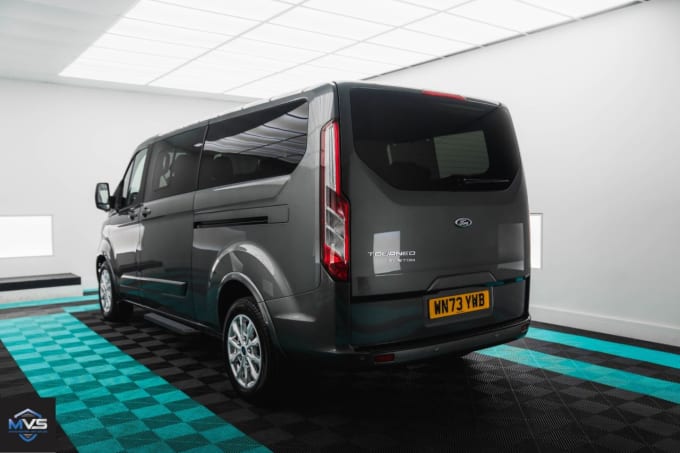 2024 Ford Tourneo Custom