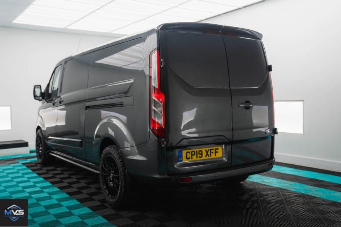 2024 Ford Transit Custom