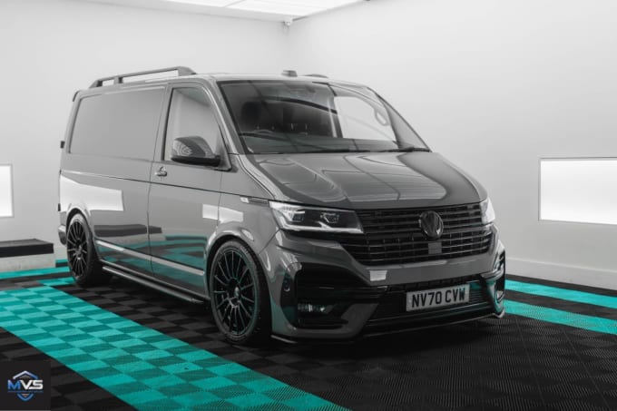 2025 Volkswagen Transporter