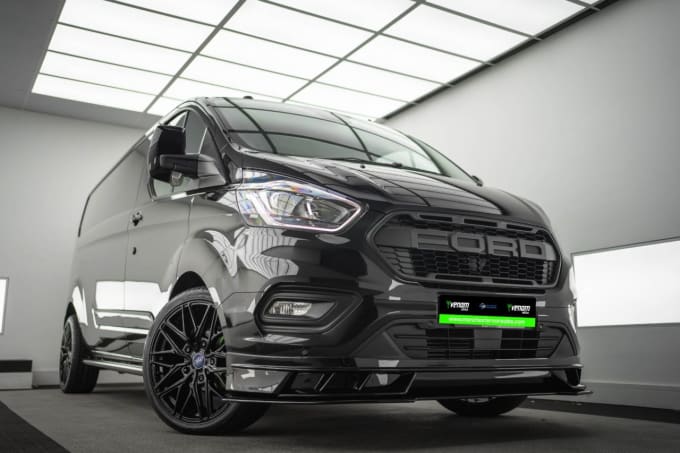 2024 Ford Transit Custom