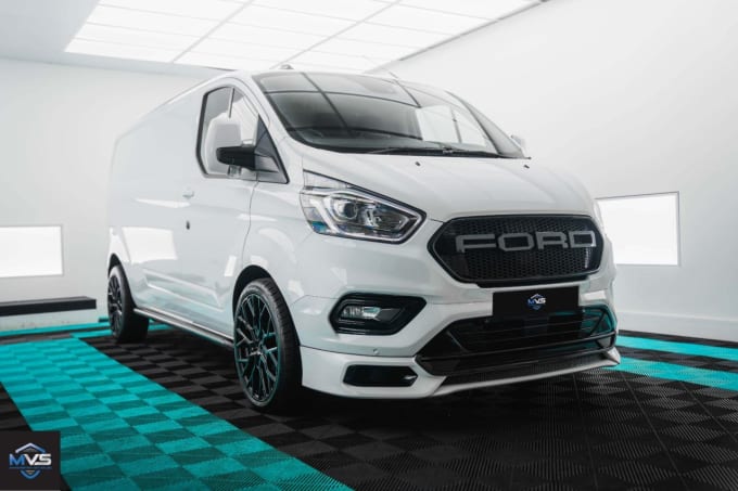 2024 Ford Transit Custom