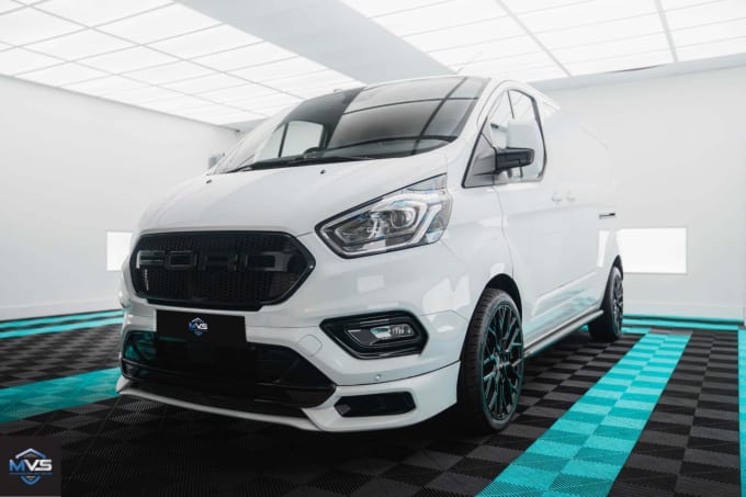 2024 Ford Transit Custom