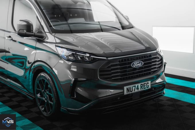 2024 Ford Transit Custom