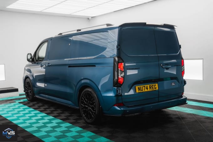 2024 Ford Transit Custom