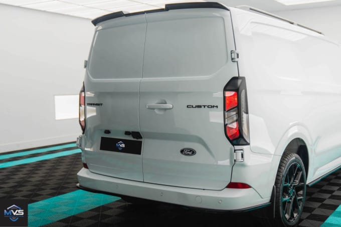 2024 Ford Transit Custom