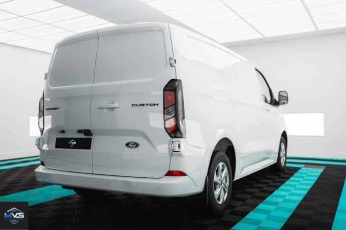 2024 Ford Transit Custom