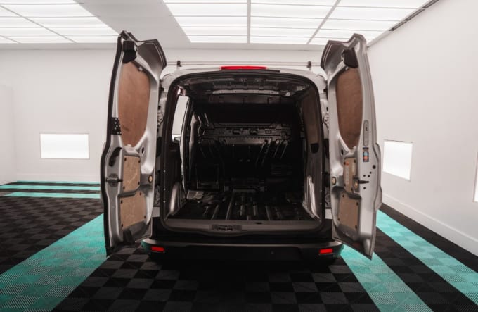 2025 Ford Transit Connect