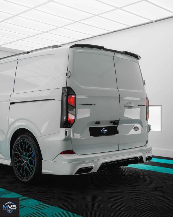 2025 Ford Transit Custom