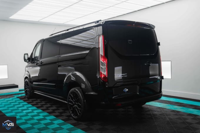 2025 Ford Transit Custom