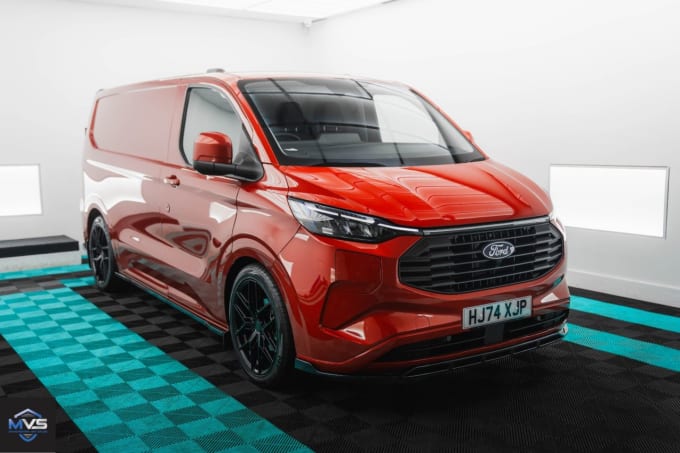 2025 Ford Transit Custom