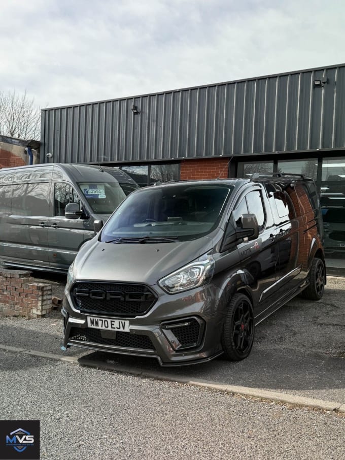 2025 Ford Transit Custom